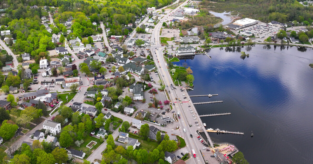 Small lake town in rural New Hampshire
